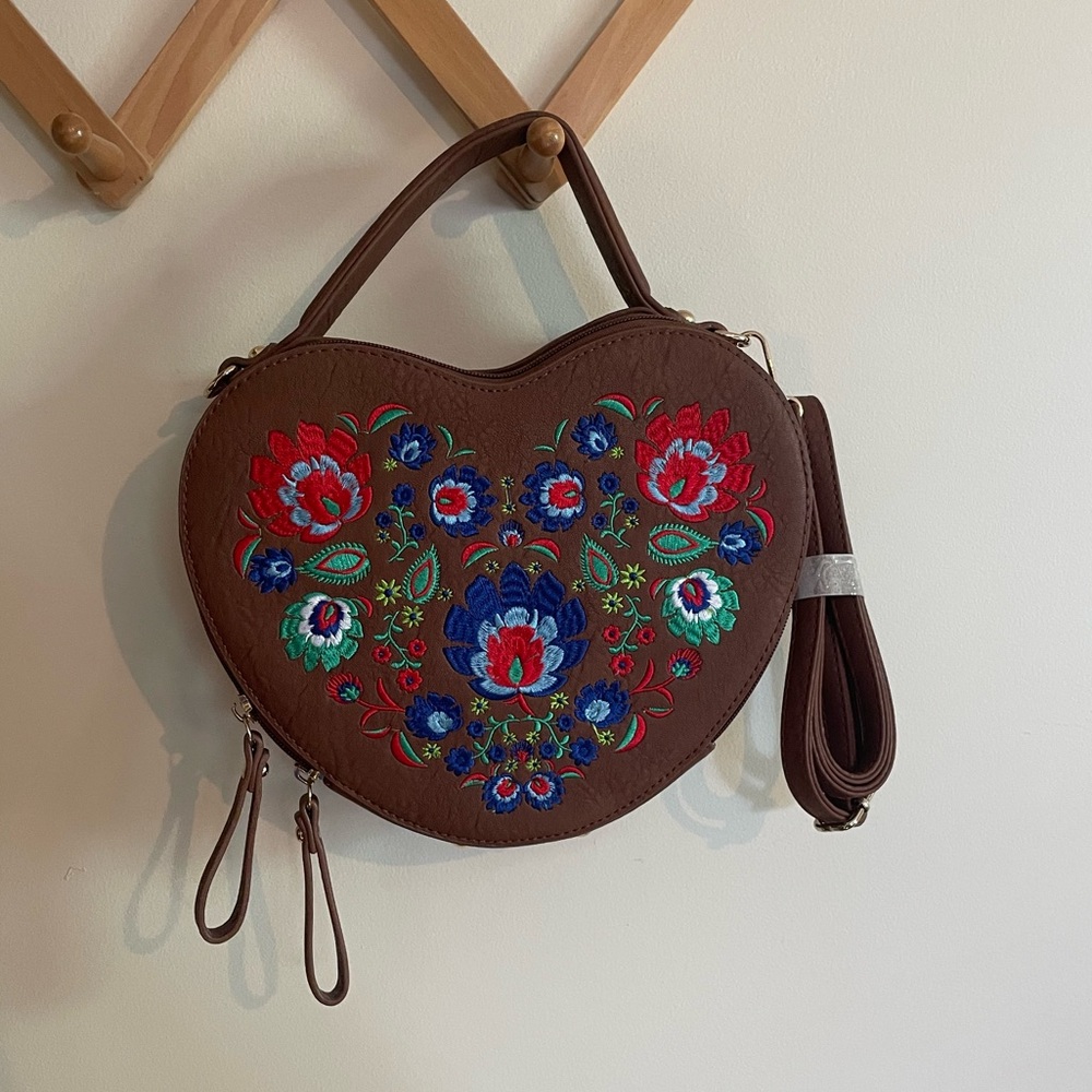 Heart Shaped Boutique Purse